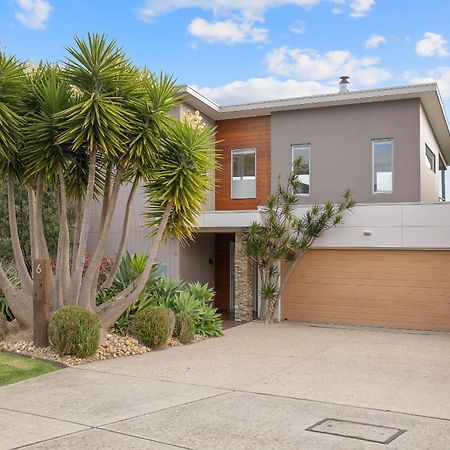 Saltwater Breeze Retreat Villa Cowes Exterior photo